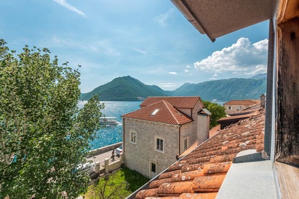 30 - Kotor, Perast - half-a-millennium old stone house on the first line to the sea