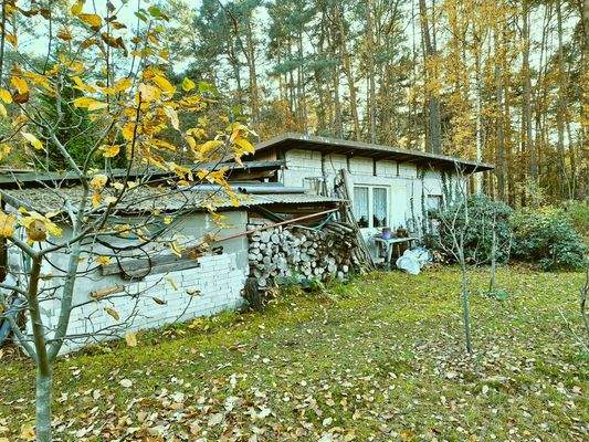 16 Bungalow v hinten.jpg