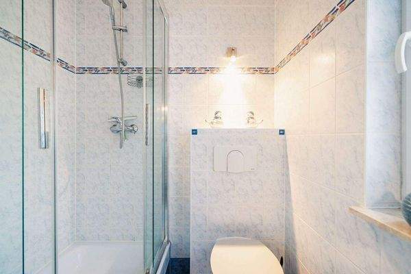 Badezimmer EG Haus 1