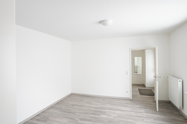 Zimmer, unten (leer)