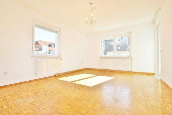 Schlafzimmer - Wohnung - Nr. 2 - Altbau  (OG)