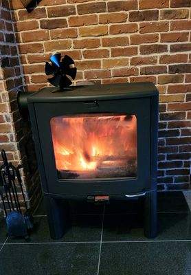 Holzofen.jpg