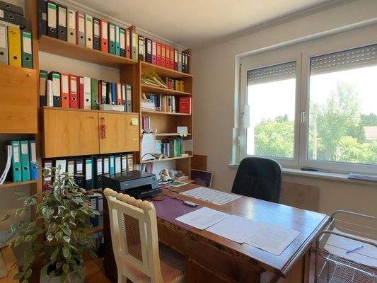 Arbeitszimmer OG