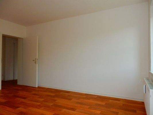 Schlafzimmmer - Platz für Kleiderschrank