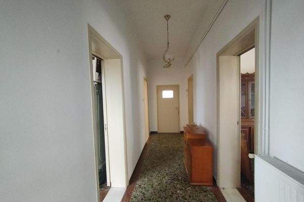 Kreta, Vamvakopoulo: Charmantes Haus in ruhiger Lage nahe der Stadt zu verkaufen