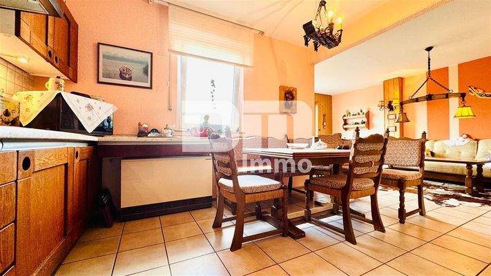 WE1 Hochparterre Wohn / Esszimmer / offene Küche