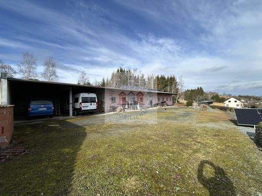 Lagerhalle mit Grundstück