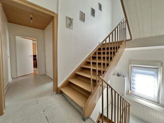 Treppenaufgang ins 1.OG