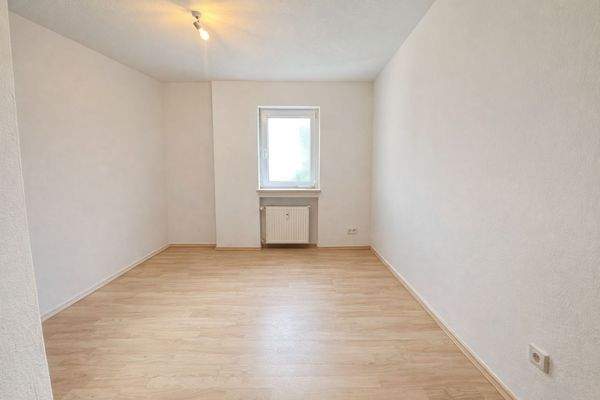 Ankleide-/Kinderzimmer KI