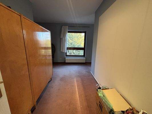 Ankleide Schlafzimmer OG