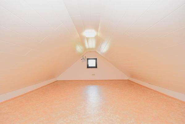 DG Raum in Richtung Süden