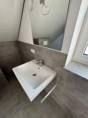 Hauptbad Waschbecken