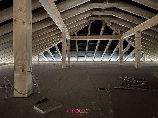 Wow! Auf dem Dachboden bekommt jede der zwei Obergeschosswohnungen Stellfläche! (Baufortschritt 25.09.2025)