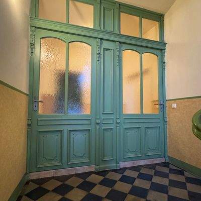 Historische Altbau-Tür