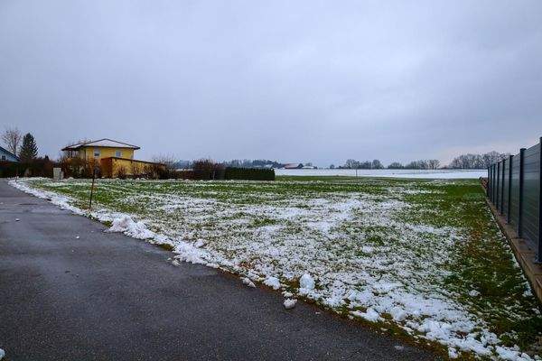 Grundstücksaufnahme 15