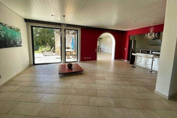 Küche mit Essbereich