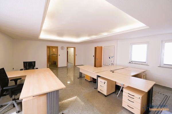 Büro