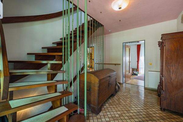 Treppenaufgang zum OG