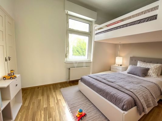 Kinderzimmer 1 KI