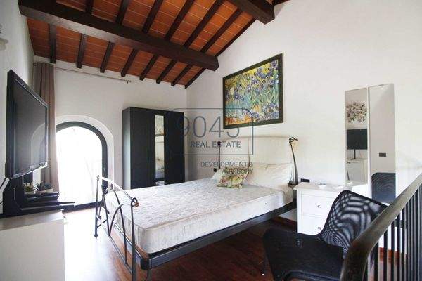 Kleine Wohnung mit Garten in einem historischen Naturstein-Bauernhaus in Vinci