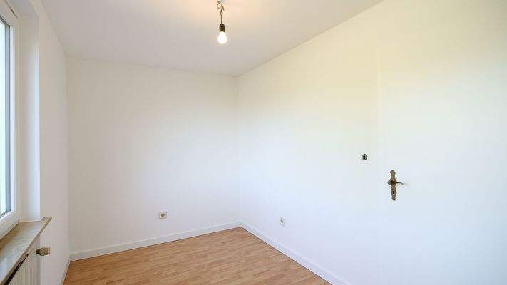 Wohnung 2: Schlafzimmer