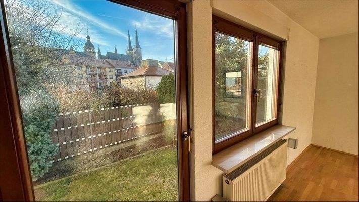 Foto-Blick aus dem Wohnzimmerfenster