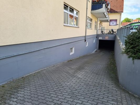 Einfahrt Tiefgarage