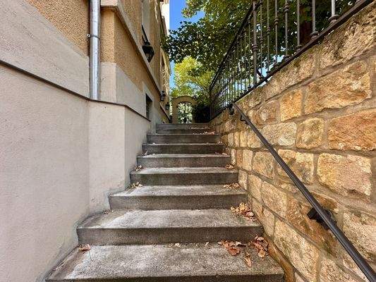 Zugang von der Bodenbacher Straße 