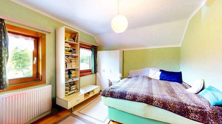 Schlafzimmer Wohnung DG