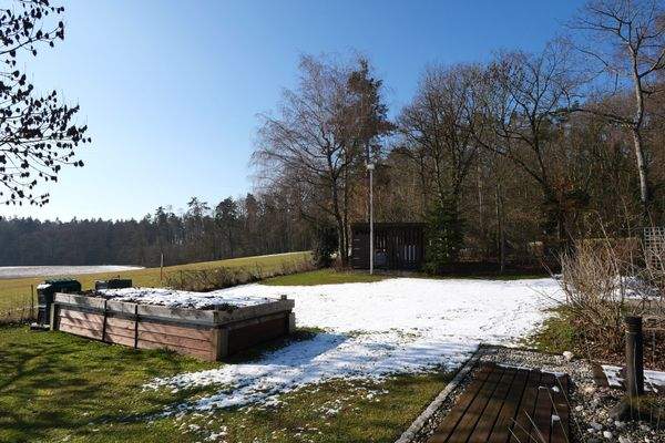 idyllisch  gelegenes Grundstück in Ortsrandlage