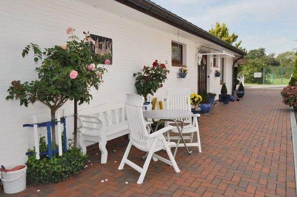 Außenansicht Eingangsbereicht