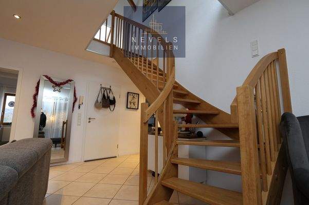 Treppe zur oberen Etage