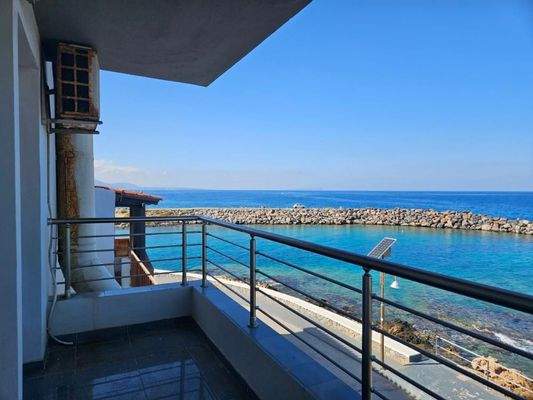 Kreta, Sisi: Wohnung im Zentrum mit fantastischem Meerblick zu verkaufen