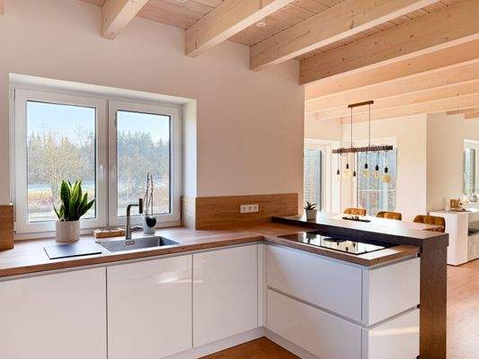 Küche | offener Essbereich