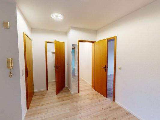 Garderobe und Abstellraum der jederzeit zu Toillete umgenutz werden kann. Alles Anschlüsse sind bereits vorhanden