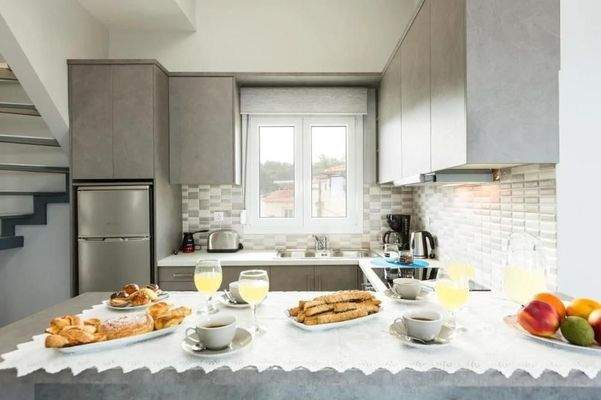 Kreta, Panormos: Touristischer Komplex zum Verkauf