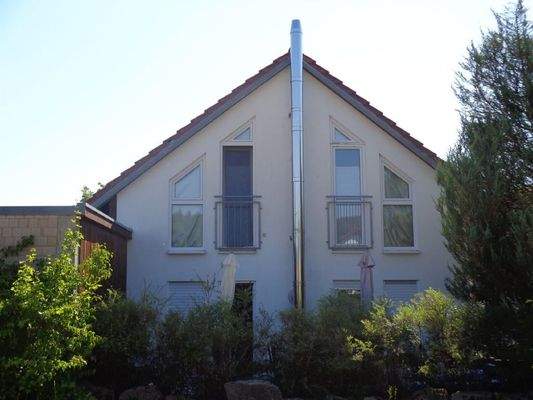 Hausansicht vom Garten