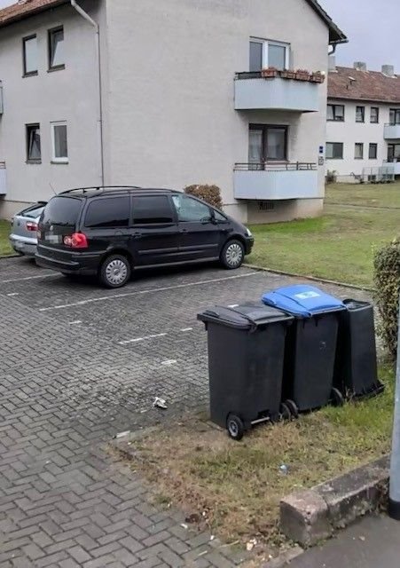 Elsenfeld Garage, Elsenfeld Stellplatz