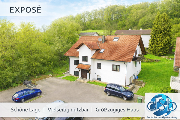 Einladendes Haus in grüner Umgebung.png