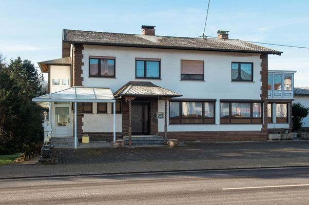 Straßenansicht