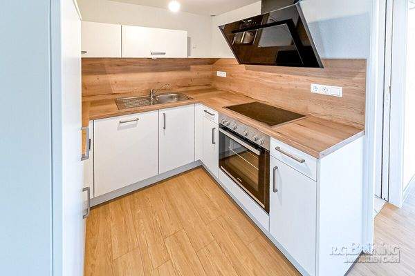 Moderne Küche inkl. Elektrogeräte