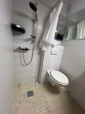 Badezimmer KG