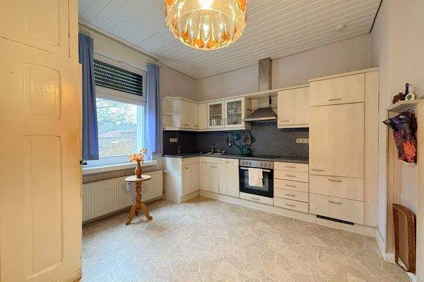 Küche mit Abstellkammer (WE 1)