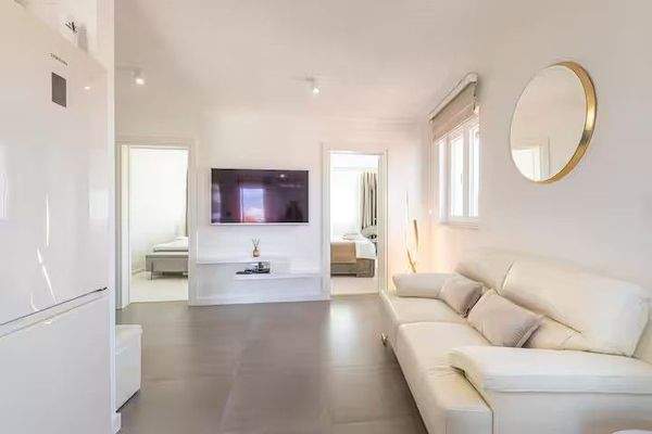 Großzügiger Wohn- und Essbereich in offener Raumgestaltung