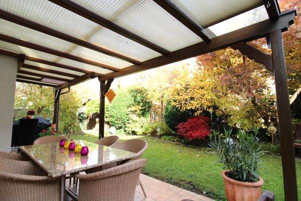 Ostterrasse mit Überdachung 2.JPG