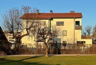 Stilvolle Dachgeschosswohnung im Osten von Klagenf