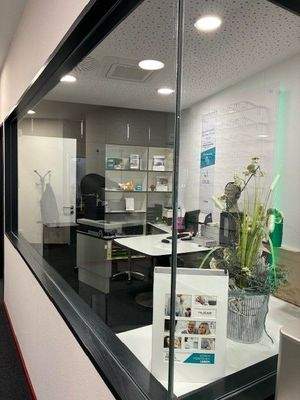 Glasbüro.jpg