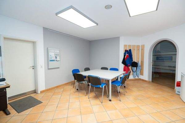 Aufenthaltsraum inkl. kleiner Küche