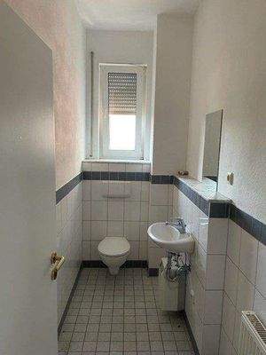 Toilette mit Fenster