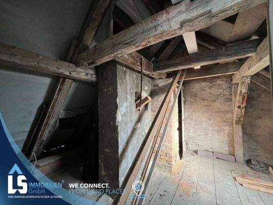 E1C5FD7E-950F-41D8-9BBA-A42ED874CDFC